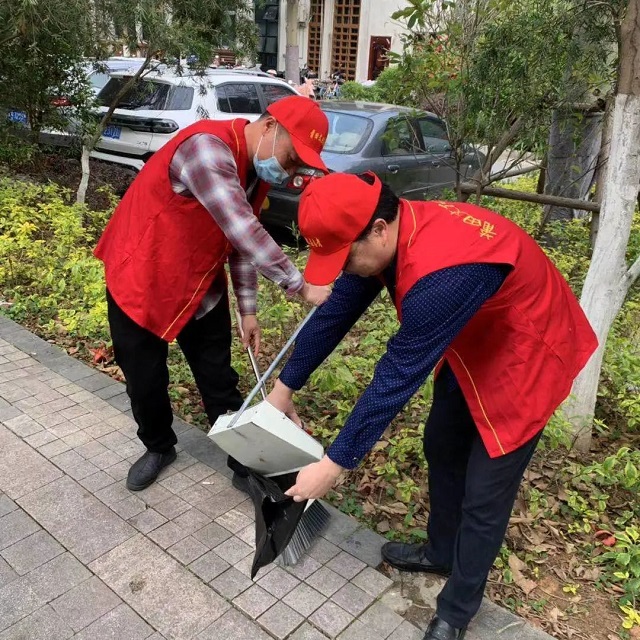 学雷锋.jpg