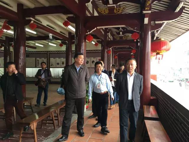 海峡出版发行集团总经理林彬来博物馆调研(图1)